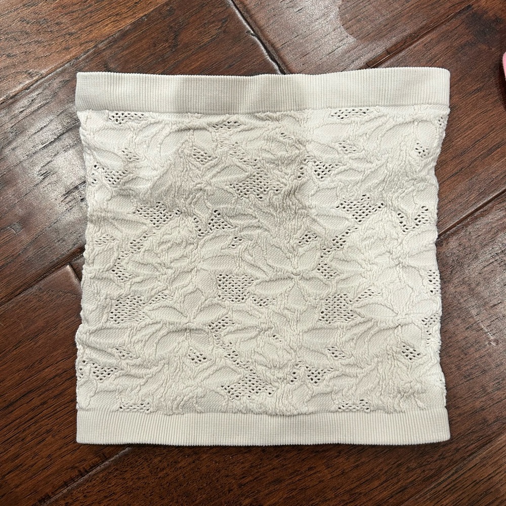 Tilly's Cream Lace Knit Top
